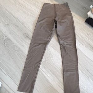 Commando Stretch Taupe Legging Pant XS